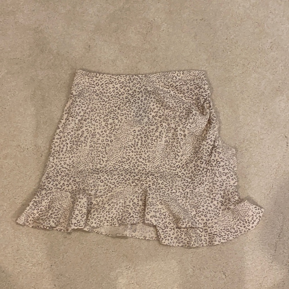NWT Minkpink skirt